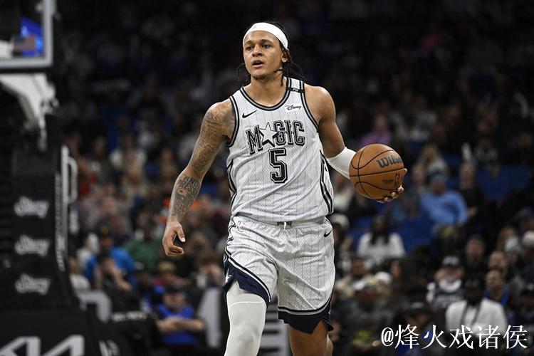 班凯罗32分9板7助魔术胜活塞止5连败 黄蜂击败鹈鹕