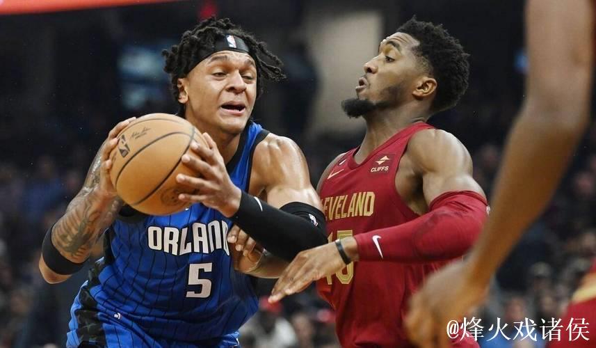 班凯罗32分9板7助魔术胜活塞止5连败 黄蜂击败鹈鹕