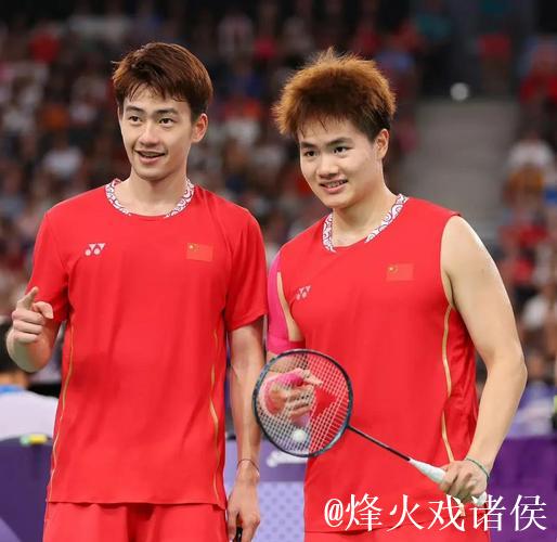 羽联总决赛:国羽两混双携手晋级 “梁王”组合仍存出线可能 羽联总决赛:国羽两混双携手晋级 “梁王”组合仍存出线可能